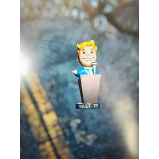 500 leader bobbleheads