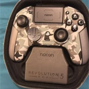 Nacon revolution pro 5
