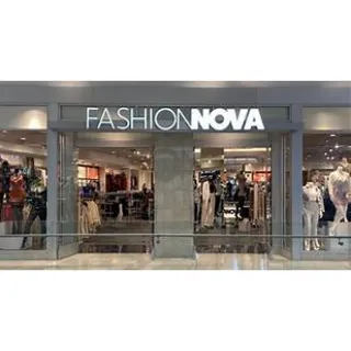 fashion nova gift card $100.00 USD Other