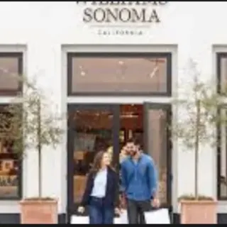  $200.00 USD Williams Sonoma