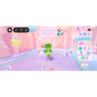Royale High Account | 30K Diamonds | Lvl 69 | Old Seasonal Items 🎃🎄