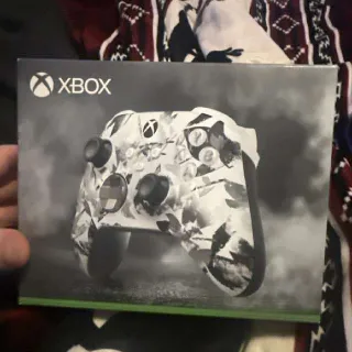 Xbox Wireless Controller – Stormcloud Vapor Special Edition (Series X|S, Xbox One, PC)