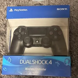 PS4 Controller 