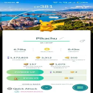Shiny Pikachu – Málaga Background Ultra Rare Pokemon Go