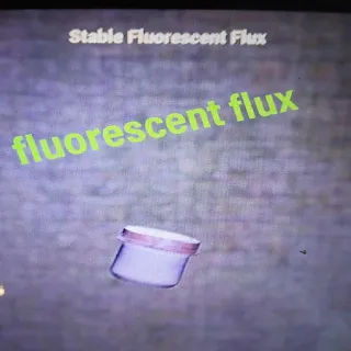 100 Fluorescent Flux