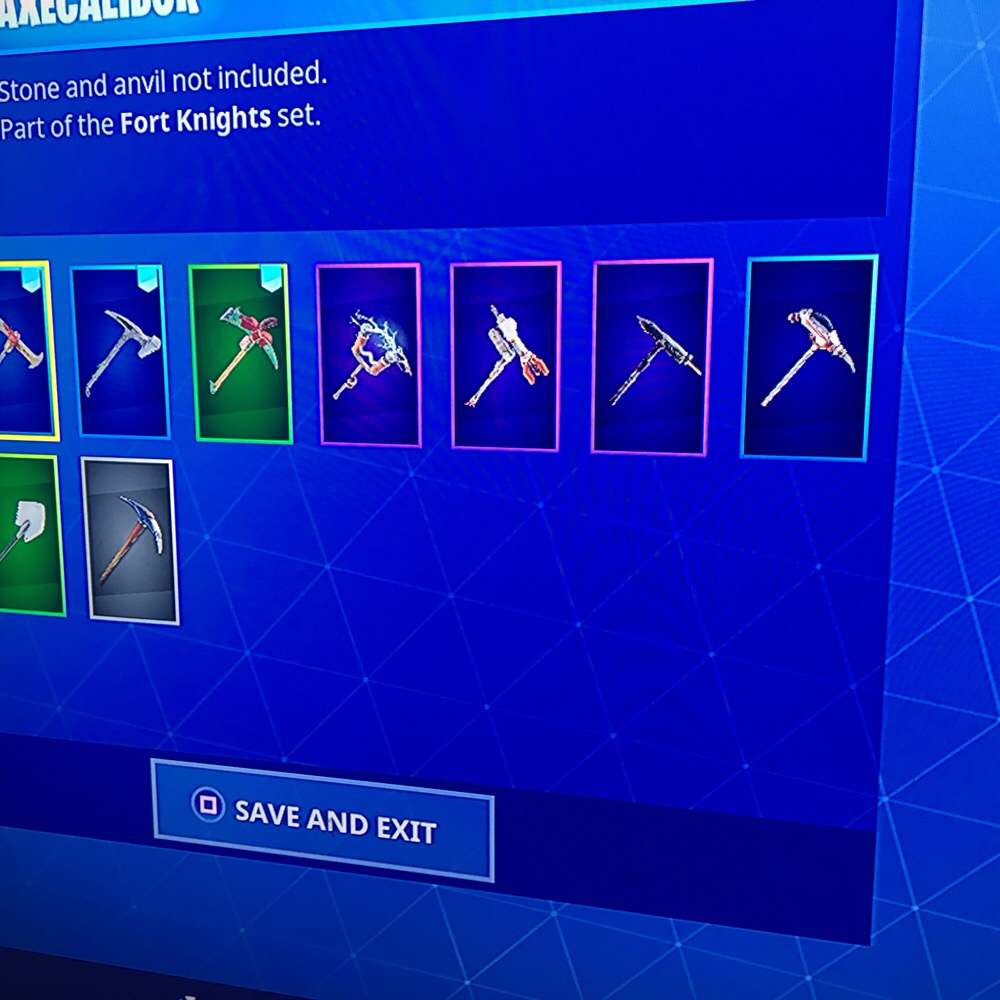 Bundle Fortnite Account With Christmas Skins In Game - fort dc roblox