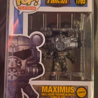 Rare Fallout 76 Maximus (CHASE) Limited Edition Funko Pop (Number#) 1767