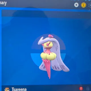Tsareena-Shiny MAX IV-EV LEGIT