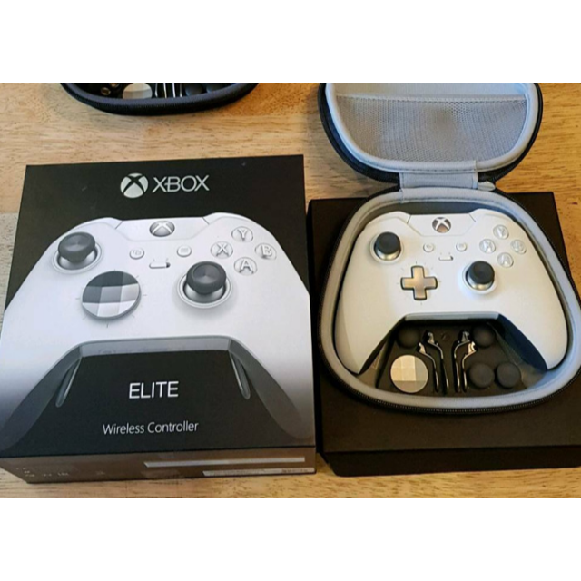Xbox Elite controller (white) Controllers Accessories (New) Gameflip