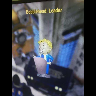 100 leader Bobbleheads