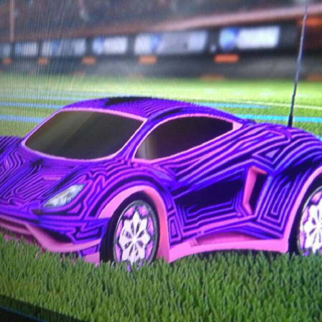 This Is Endo Pink And Mystery Universal Decal Tora Ps4 Games Gameflip - roblox mystery decal