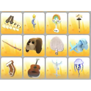 BUNDLE PET TOYS X12