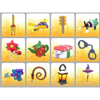 BUNDLE PET TOYS X12
