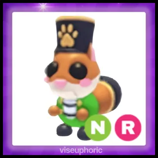 NR Nutcracker Squirrel