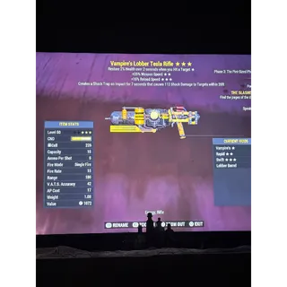 Lobber Tesla 