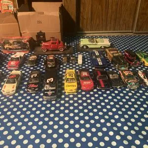 Hot wheels, die cast, several series all in original packages and some without packaging .