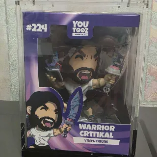 Youtooz Warrior Cr1TiKaL