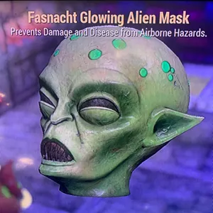 2x Glowing alien