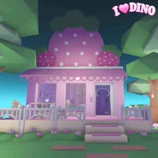 Tiny Preppy House Strawberry on Adoptme!