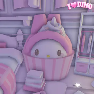 Tiny Preppy House My Melody on Adoptme!