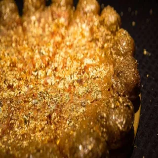 Golden Pizza Party
