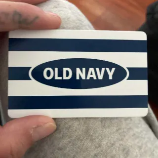 $50,00 Old Navy