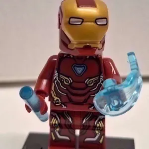 Iron Man Red Minifig