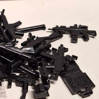 10 Black Weapons/Items for Minifig