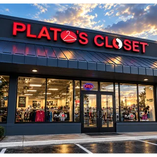 $100.00 USD PLATOS CLOSET GIFT CARDS