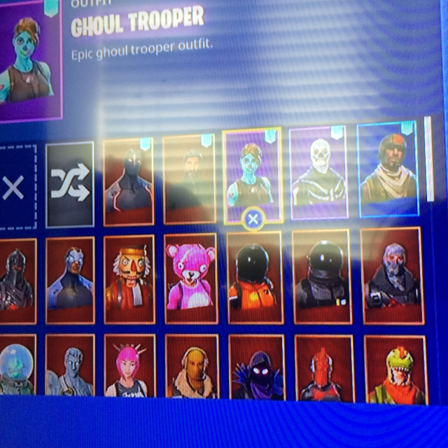 Bundle Fortnite Account With Skull Trooper Ghoul Trooper Stw And Many More Things In Game Items Gameflip - skull and ghoul trooper roblox