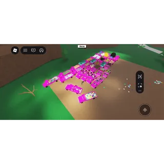 Lumber Tycoon 2 – Pink Trucks Loaded with Items