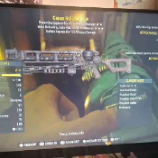 GAUSS RIFLE GLITCH LOOK