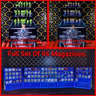 Bobbleheads & Magazines Set