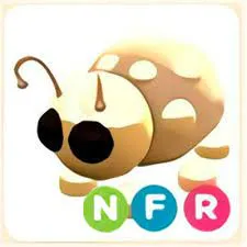 NFR GOLDEN LADYBUG -  ADOPT ME