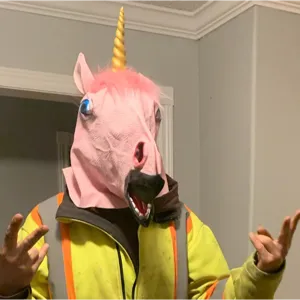 GLOWING UNICORN MASK