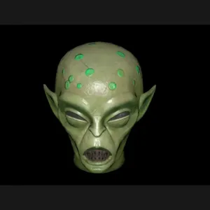 GLOWING ALIEN MASK