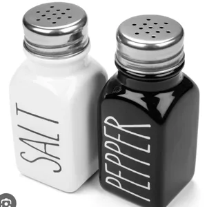 1000x SALT & PEPPER