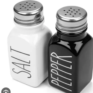 500x SALT & PEPPER