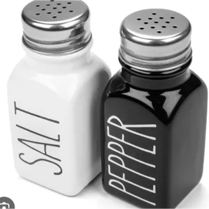 500x SALT & PEPPER
