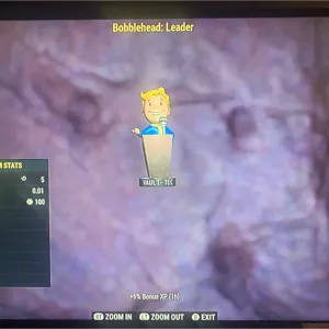 1050 LEADER BOBBLEHEADS