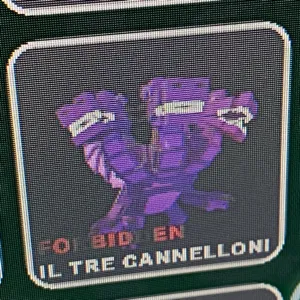 Fort Fruit vs Brainrots